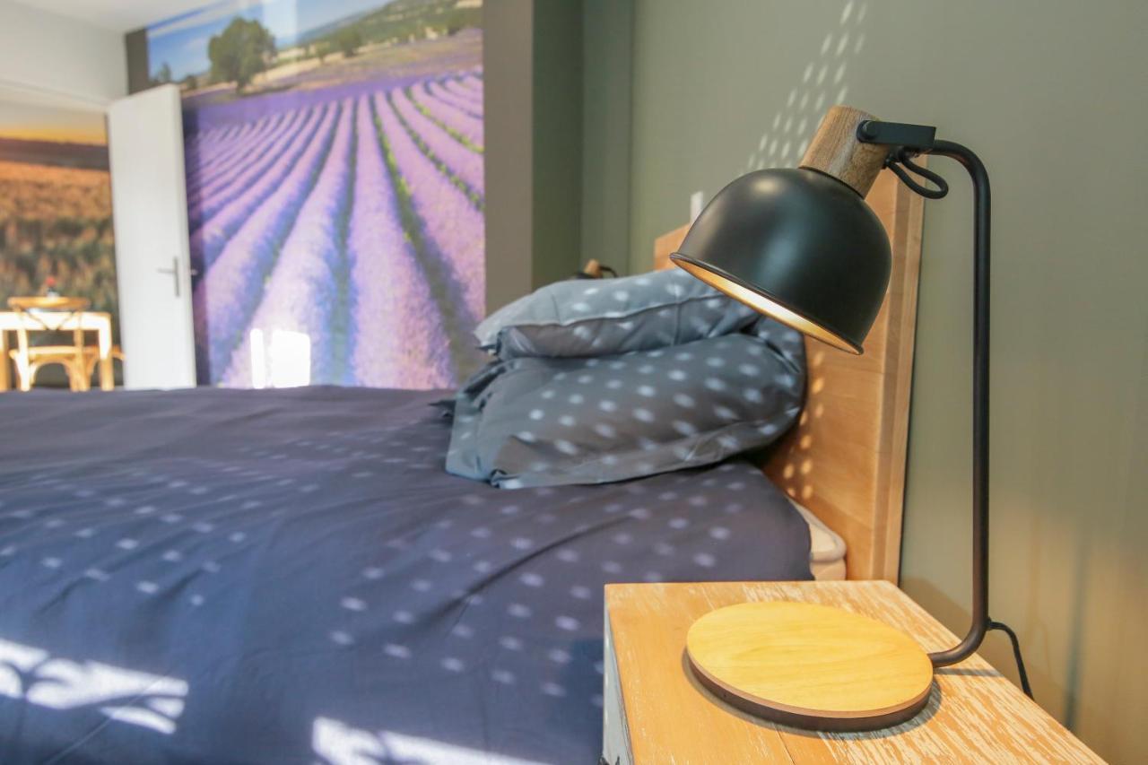 Les Champs, T2 Hypercentre Chic Et Cosy Wifi Par Sovalfi Leilighet Saint-Etienne  Eksteriør bilde